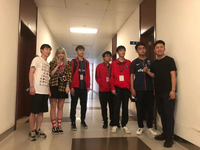 国服会以点 国服会以点