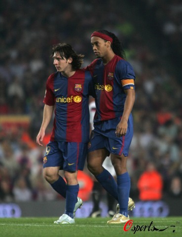 对照亚足联 对照亚足联